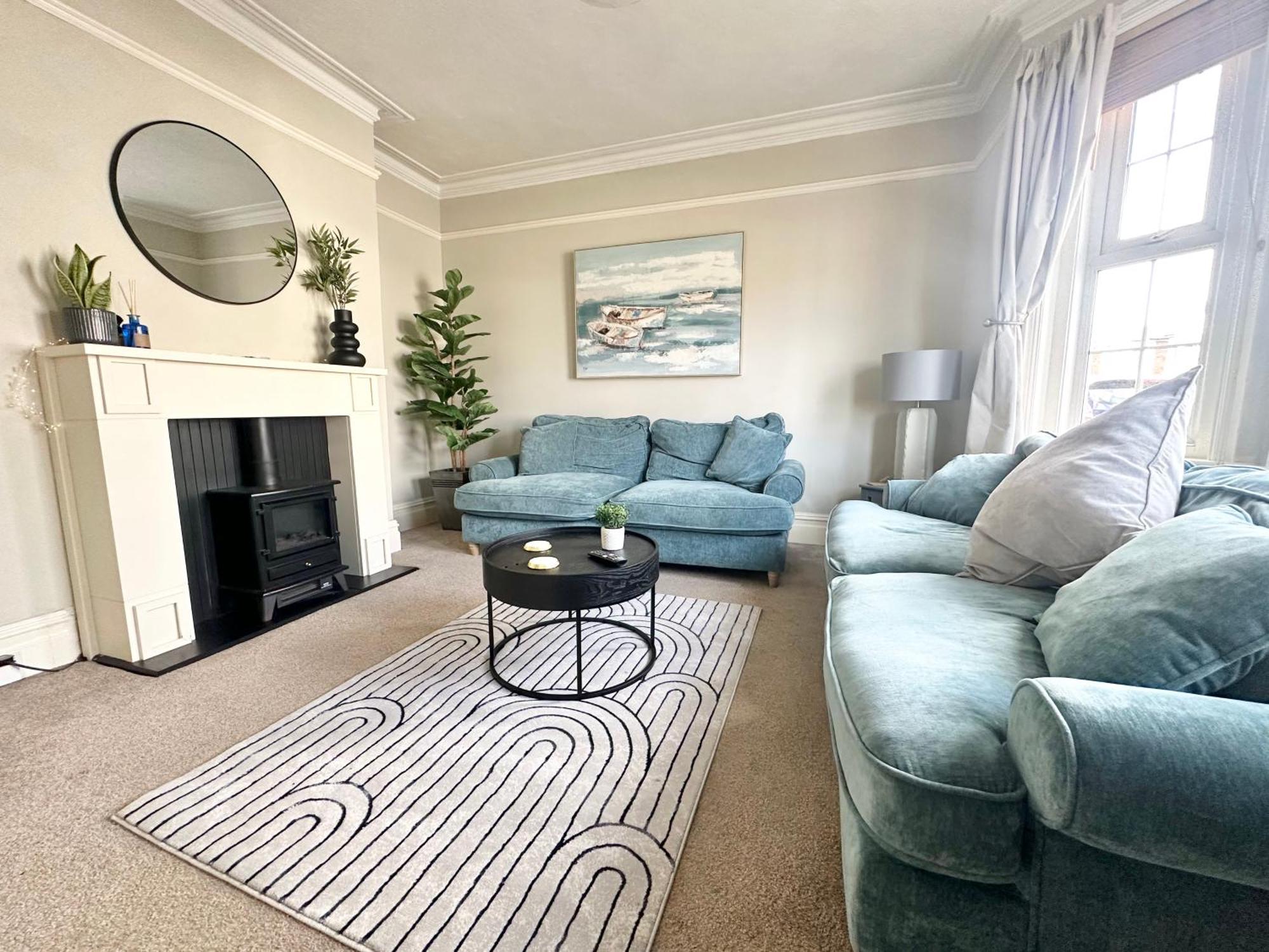 The Capstone Retreat - Beautiful Detached Family Home By Coastline Retreats, Arcade Machine, Parking, Bbq Bournemouth Exterior foto